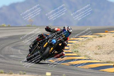 media/Apr-14-2024-SoCal Trackdays (Sun) [[70f97d3d4f]]/9-Turn 12 (115pm)/